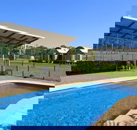 Ironbark Hill Estate - Holiday Adelaide