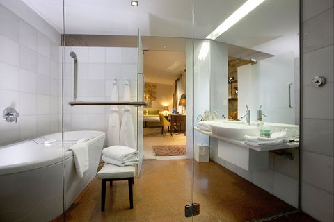 Islington Hotel - Holiday Adelaide 2