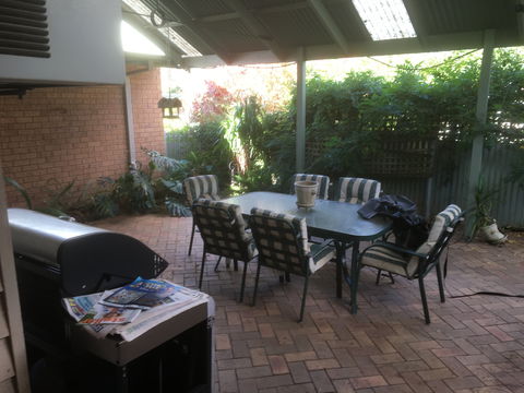 Jacaranda Cottage Corowa - Holiday Adelaide 2