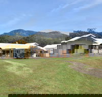 James Estate Guest House - Holiday Adelaide