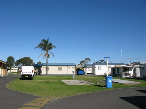 Lake Windemere Caravan Park - Holiday Adelaide 1
