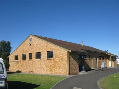 Lake Windemere Caravan Park - Holiday Adelaide 2