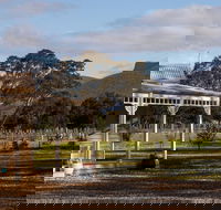 Lallibroch - Holiday Adelaide