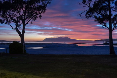 Lyenna - Holiday Adelaide 0
