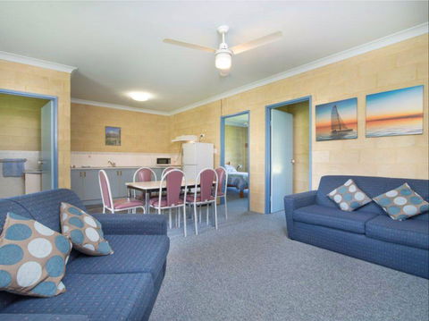Mooyabil Farm Holidays - Holiday Adelaide 2