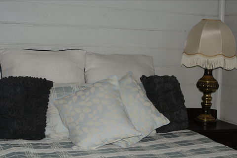 Moonan  Cottage - Holiday Adelaide 1