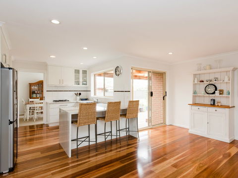 Mulberry House Rutherglen - Holiday Adelaide 1