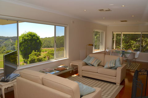 Pat And Ted's In The Piccadilly Valley - Holiday Adelaide 0