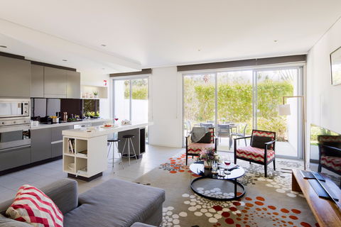 Pullman Magenta Shores Resort - Holiday Adelaide 0