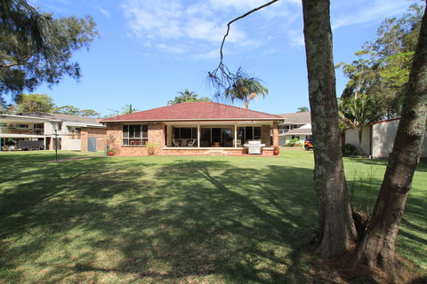 Ray Of Sunshine-Waterfront Reserve - Holiday Adelaide 0