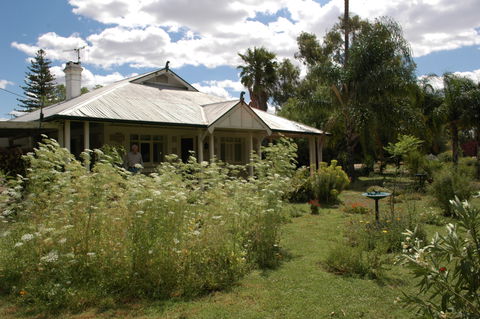 Renmark Holiday Home Willows & Waterbirds - Holiday Adelaide 1