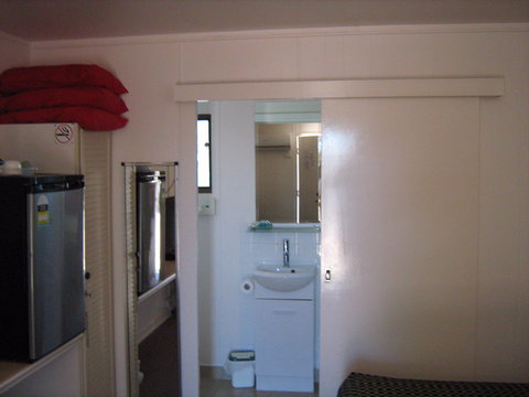 Rest Easi Motel - Holiday Adelaide 1