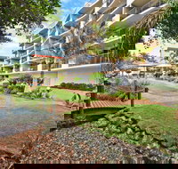 Sails Resort on Golden Beach - Holiday Adelaide