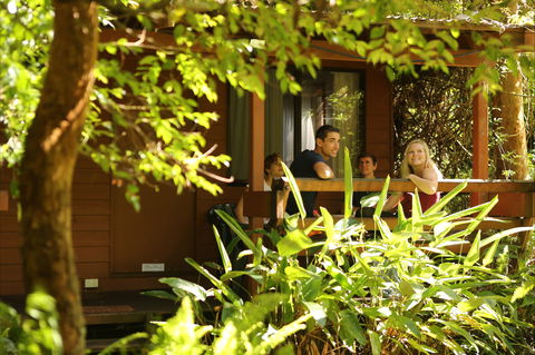 Samurai Beach Bungalows Port Stephens YHA - Holiday Adelaide 2