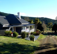 Sassafras Springs - Holiday Adelaide