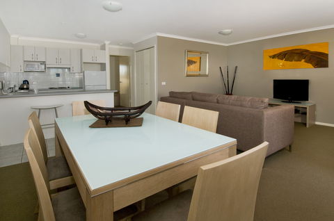 South Pacific Apartments - Holiday Adelaide 0