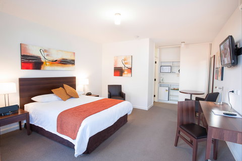 Standpipe Golf Motor Inn - Holiday Adelaide 1