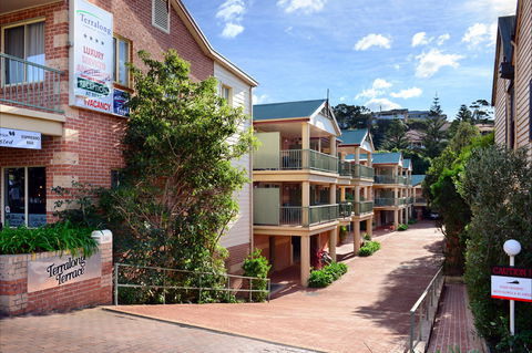Terralong Terrace Apartments - Holiday Adelaide 0