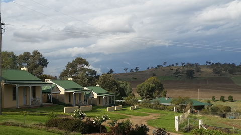 Wagga Wagga Country Cottages - Holiday Adelaide 2