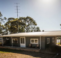 346 Cliff view drive Wongulla  -River Shack Rentals - Holiday Adelaide