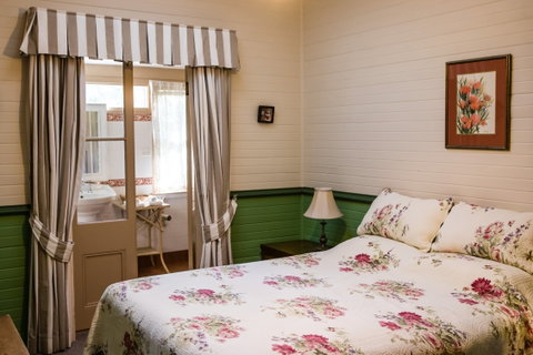 Capers Cottage - Holiday Adelaide 1