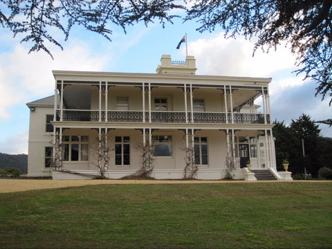Claremont House - Holiday Adelaide 2
