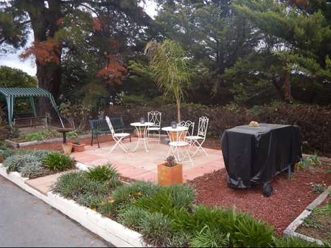 Colonial Lodge Motor Inn - Holiday Adelaide 2