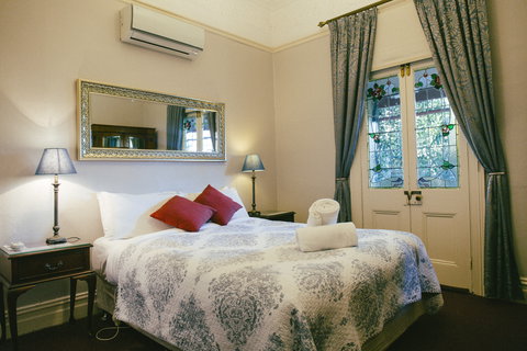 Glenella Guesthouse - Holiday Adelaide 0