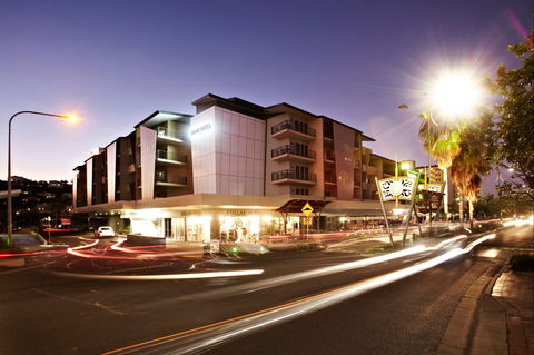 Grand Hotel And Apartments Townsville - Holiday Adelaide 0
