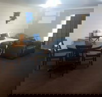 Hilltops Retreat Motor Inn - Holiday Adelaide