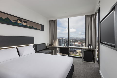 Ibis Adelaide - Holiday Adelaide 0