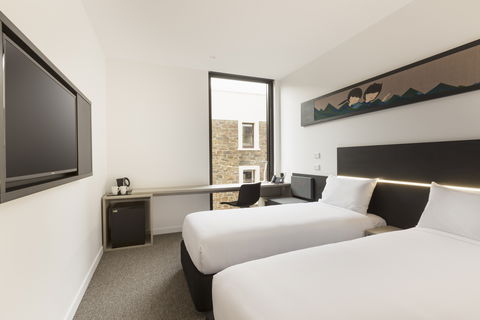 Ibis Adelaide - Holiday Adelaide 1
