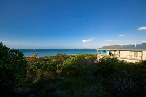 Island Beach Lodge - Holiday Adelaide 2