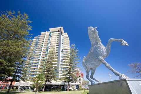 Mantra Broadbeach On The Park - Holiday Adelaide 0