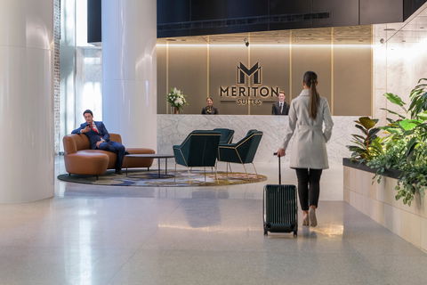 Meriton Suites Sussex Street, Sydney - Holiday Adelaide 1