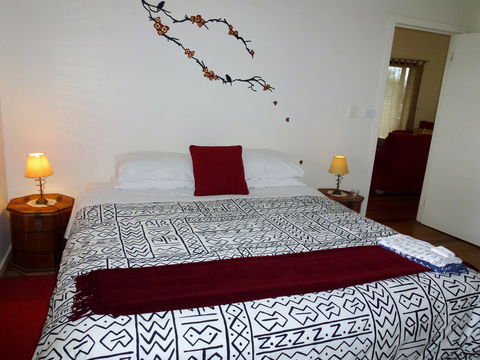 Nightcap Cottage - Holiday Adelaide 2