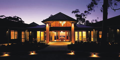 Noonaweena - Holiday Adelaide 0
