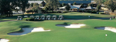 Novotel Swan Valley Vines Resort - Holiday Adelaide 0