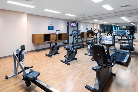 Oaks Glenelg Plaza Pier Suites - Holiday Adelaide 2