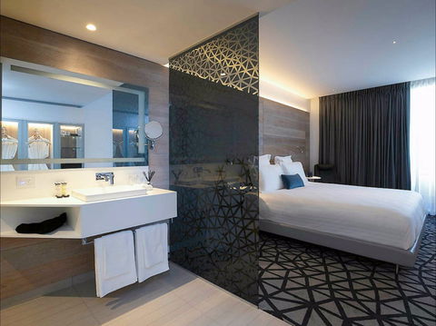 Pullman Sydney Airport - Holiday Adelaide 1