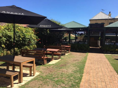 River Royal Inn - Holiday Adelaide 1