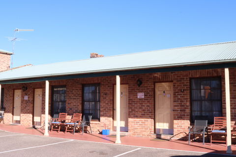 Sandstock Motor Inn - Holiday Adelaide 1