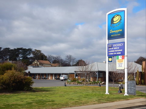 Swaggers Motor Inn - Holiday Adelaide 1