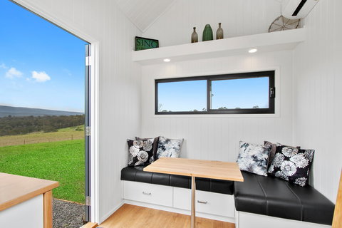 Tiny Home Big Views Kurrajong - Holiday Adelaide 1