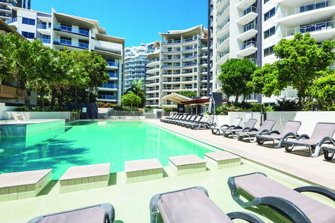 Trilogy Apartments Surfers Paradise - Holiday Adelaide 0