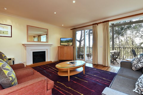 Villa Chambourcin - Holiday Adelaide 1