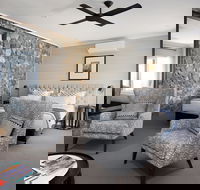 Worthington's Guest Suite - Pokolbin Hunter Valley - Holiday Adelaide