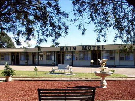 Bairnsdale Main Motel - Holiday Adelaide 2