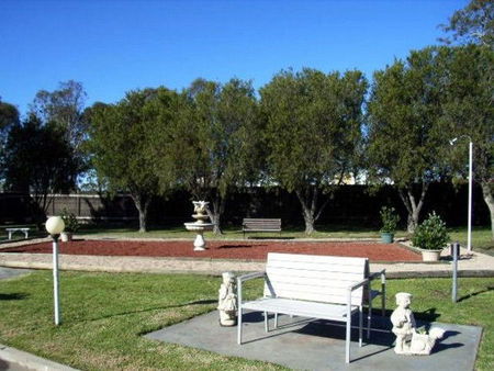 Bairnsdale Main Motel - Holiday Adelaide 3