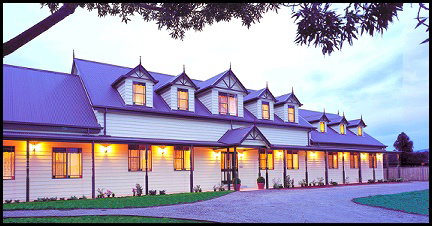 Melba Lodge - Holiday Adelaide 0